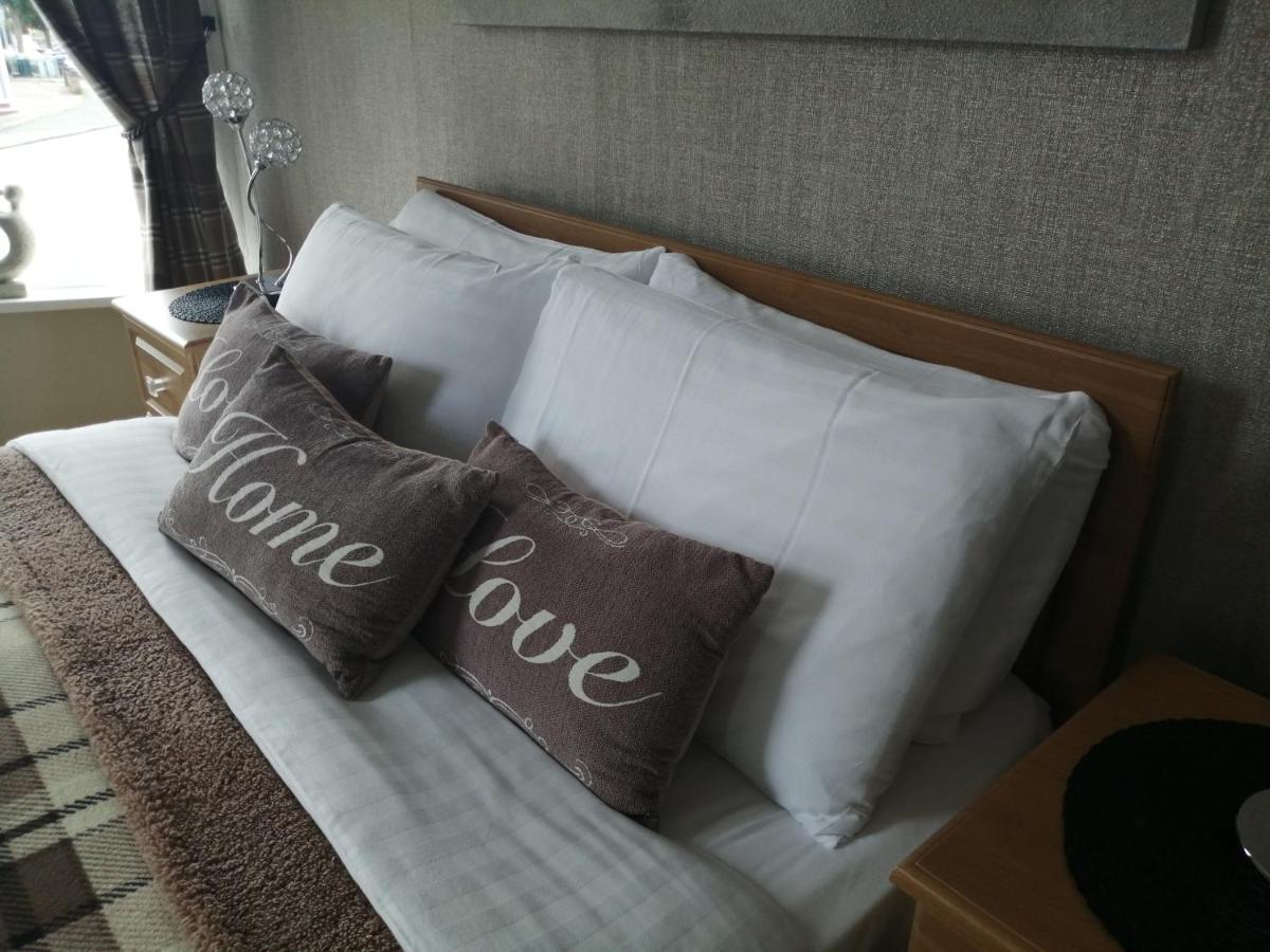 Burleigh Guest House Llandudno Esterno foto