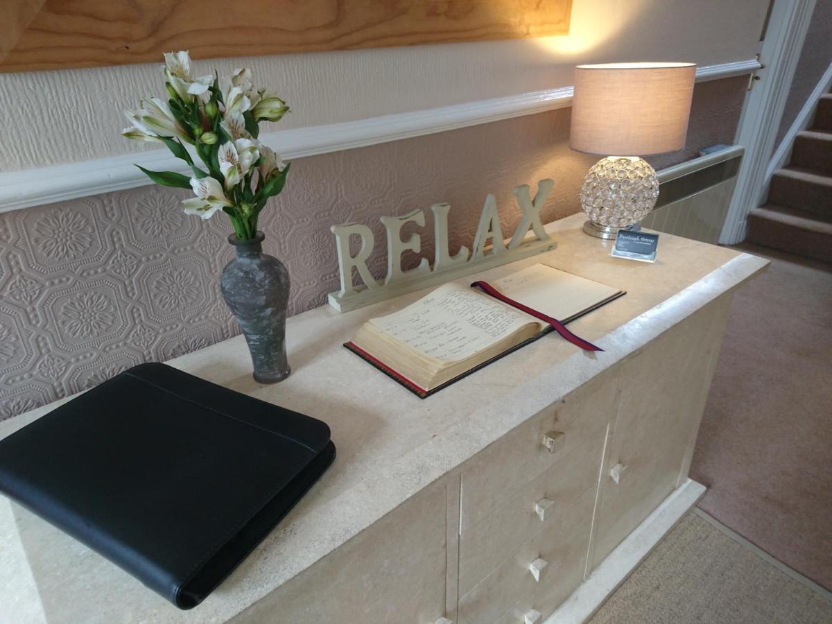 Burleigh Guest House Llandudno Esterno foto