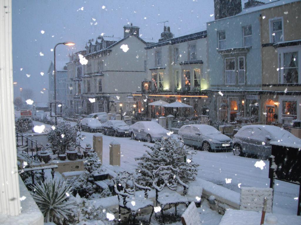 Burleigh Guest House Llandudno Esterno foto